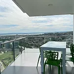Amazing 3Br With Ocean View In Marbella