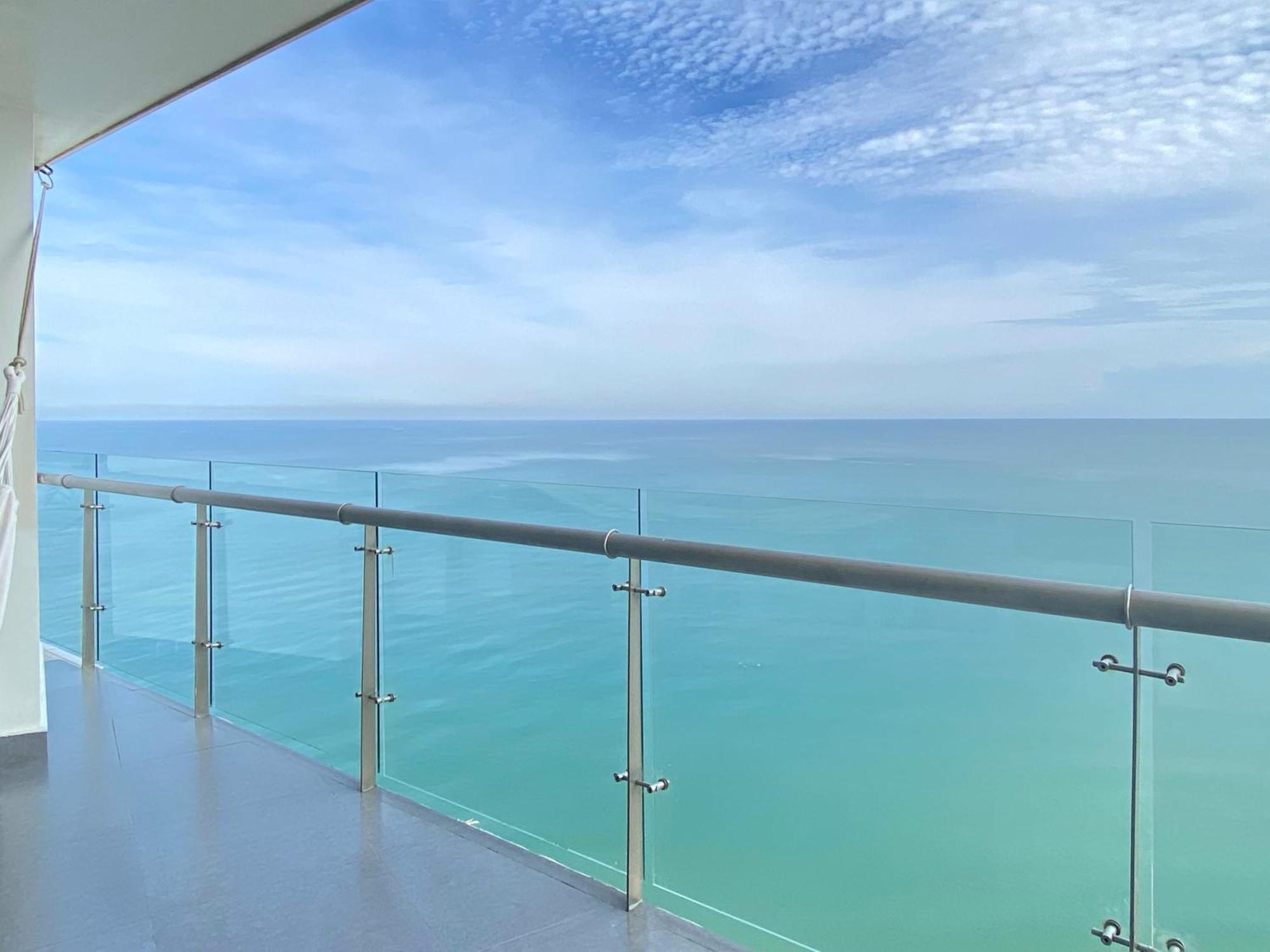 Amazing 3br With Ocean View In Marbella Cartagena